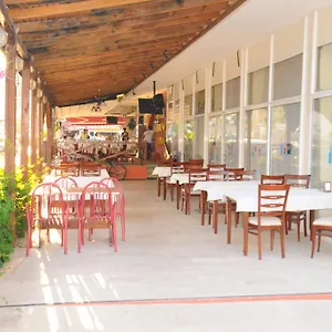 2* Hotel Palace
