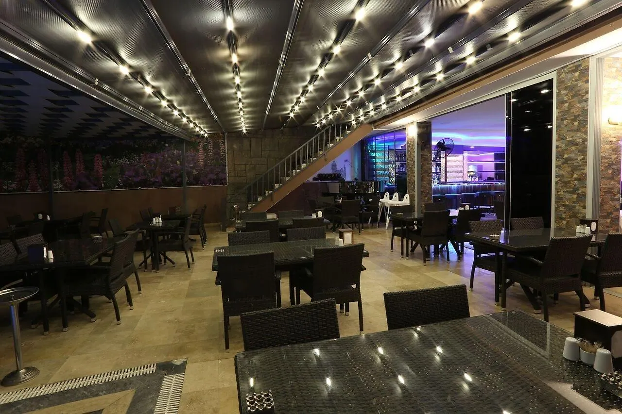 Comet De Luxe Marmaris Hotel