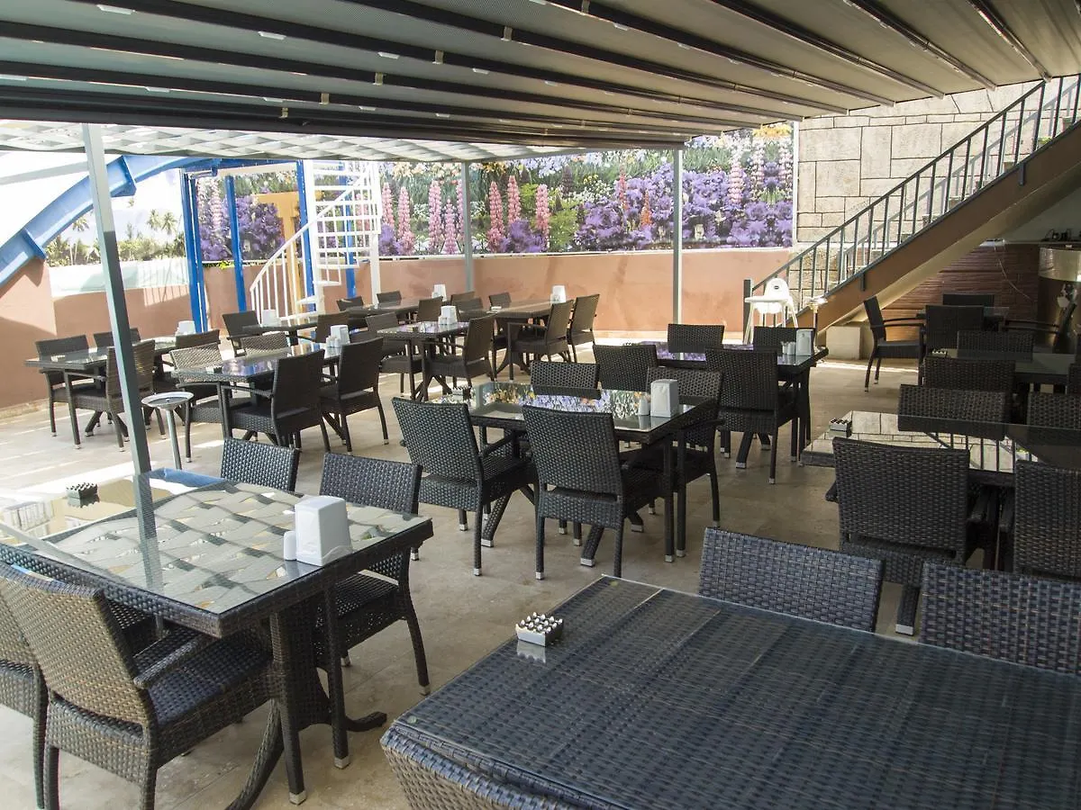Comet De Luxe Marmaris